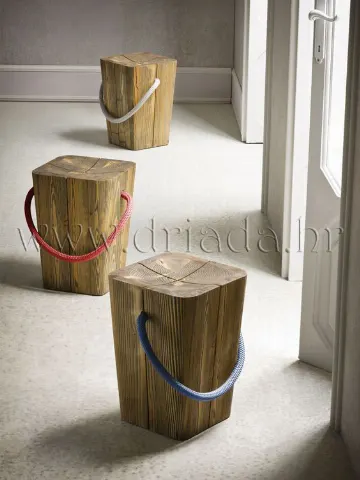 Indistrial chic tabure