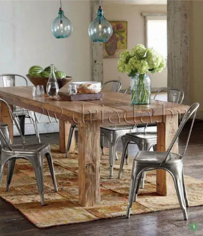 Industrial chic blagovaonski stol