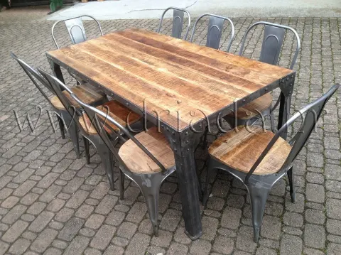 Industrial chic stol